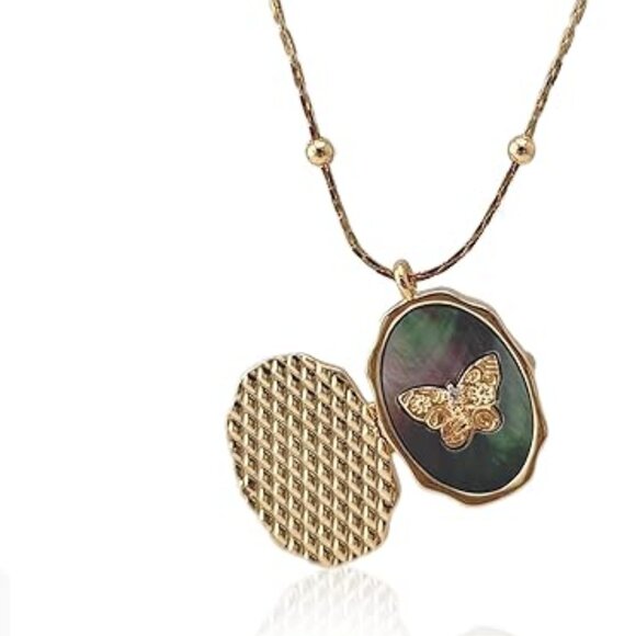 Neiman Marcus 14k Gold Butterfly Shell locket Charm Necklace - Picture 2 of 3